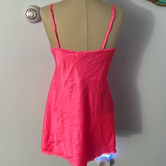 Victoria’s Secret Chemises Slip Pink Lace size Medium - Picture 2 of 8